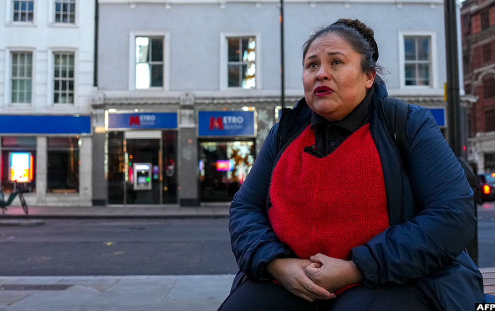 Roxana Panozo Alba, 46, is a migrant from Bolivia who works as a cleaner on the night shift in a London office building.
