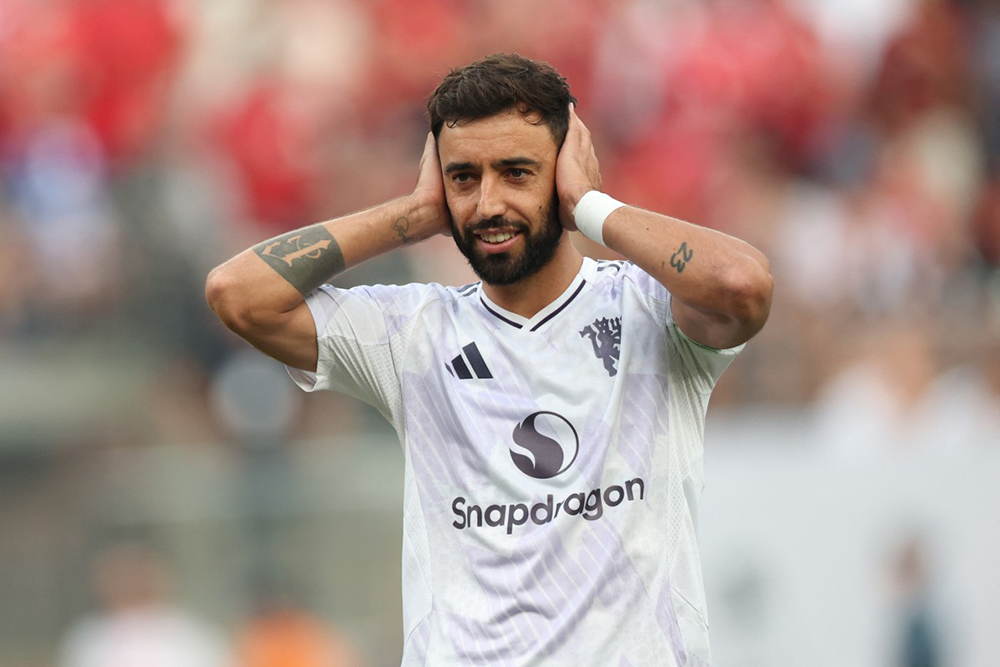 Bruno Fernandes of Manchester United celebrates after scoring the team's first goal via penalty during the Premier League Summer Series match between Manchester United and West Ham United FC at MetLife Stadium on July 26, 2025. (AFP photo)