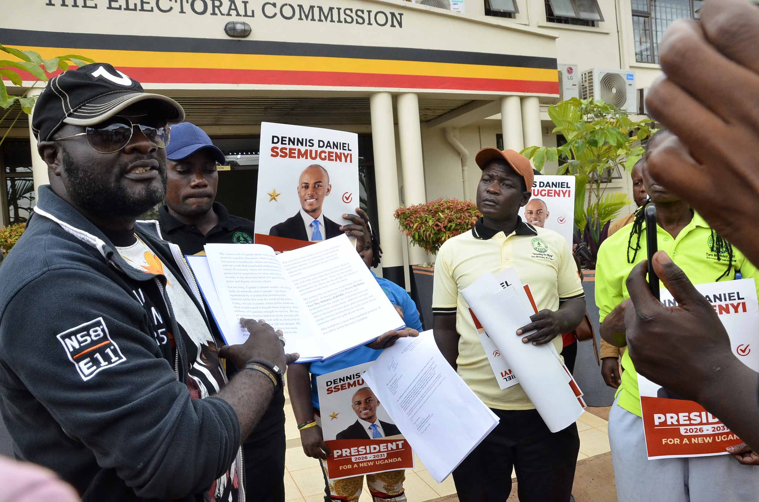 Abawagizi ba Dr Ssemugenyi nga balaga obutali bumativi