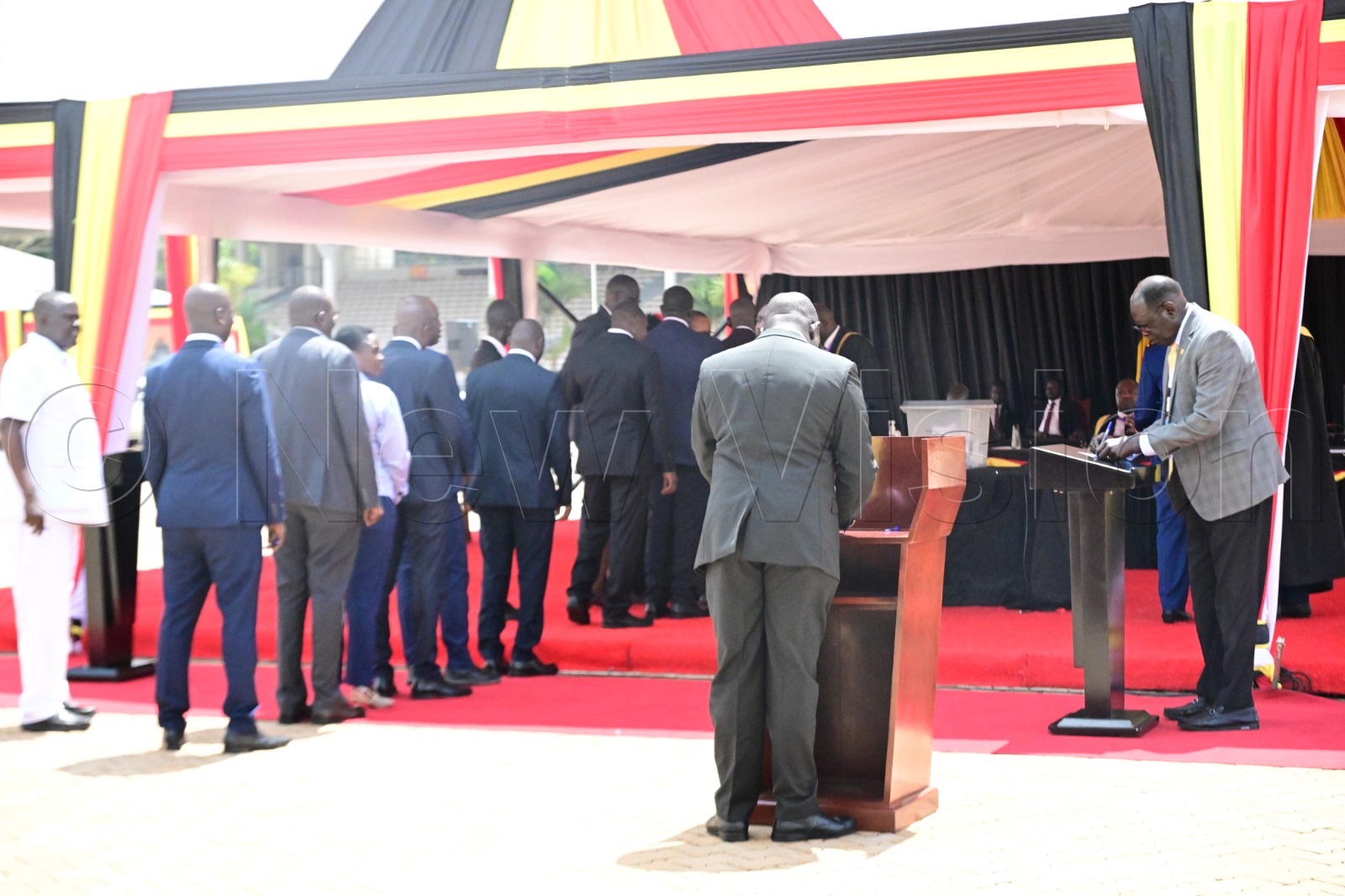 MPs voting.