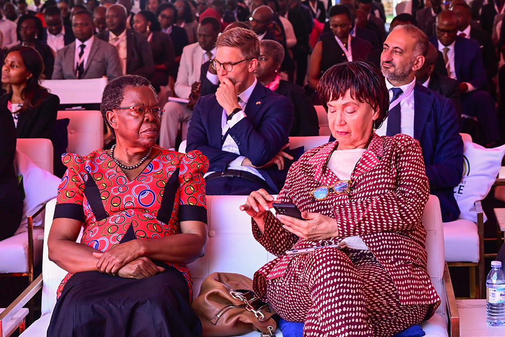 Former Agriculture minister, Victoria Sekitooleko (left), and Maggie Kigozi (right).