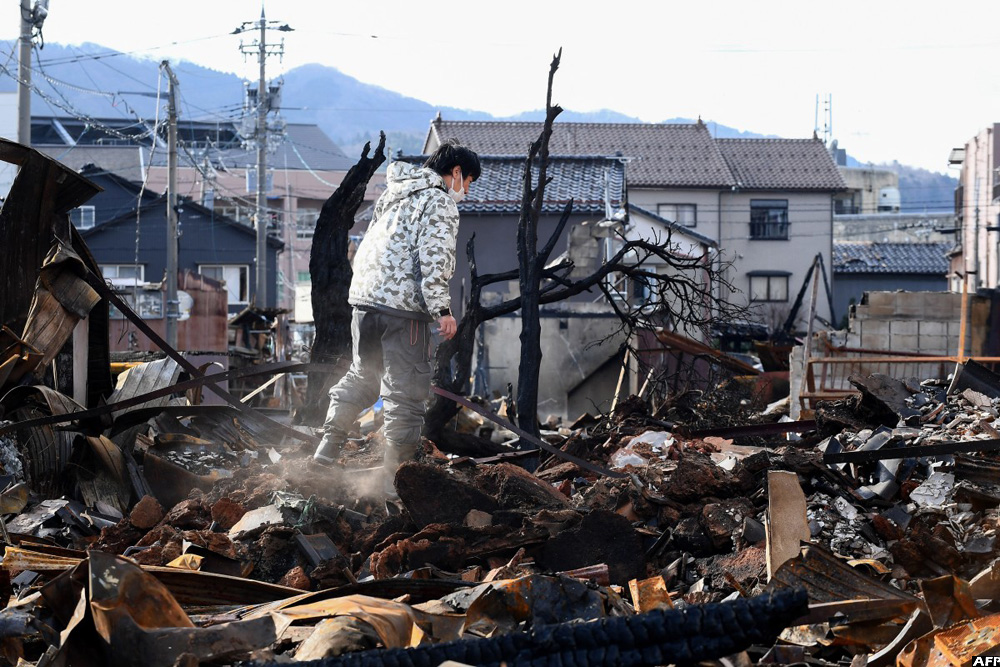 News Japan Earthquake Death Toll Rises To 92 Missing 242