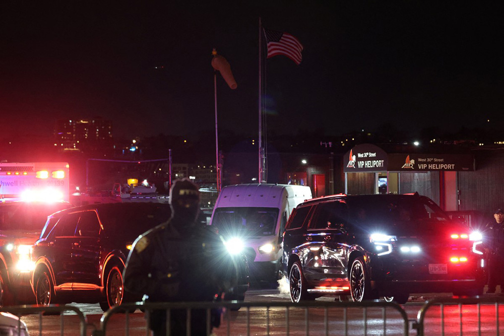 A motorcade carrying ousted Venezuelan president Nicolas Maduro leaves the Westside Heliport in New York on January 3, 2026. (Photo by ANGELA WEISS / AFP)
