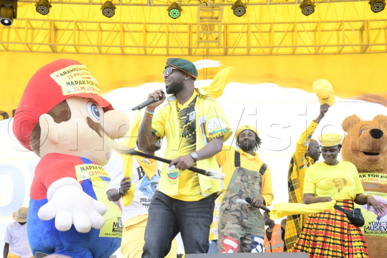 Eddie Kenzo entertaining at the rally.