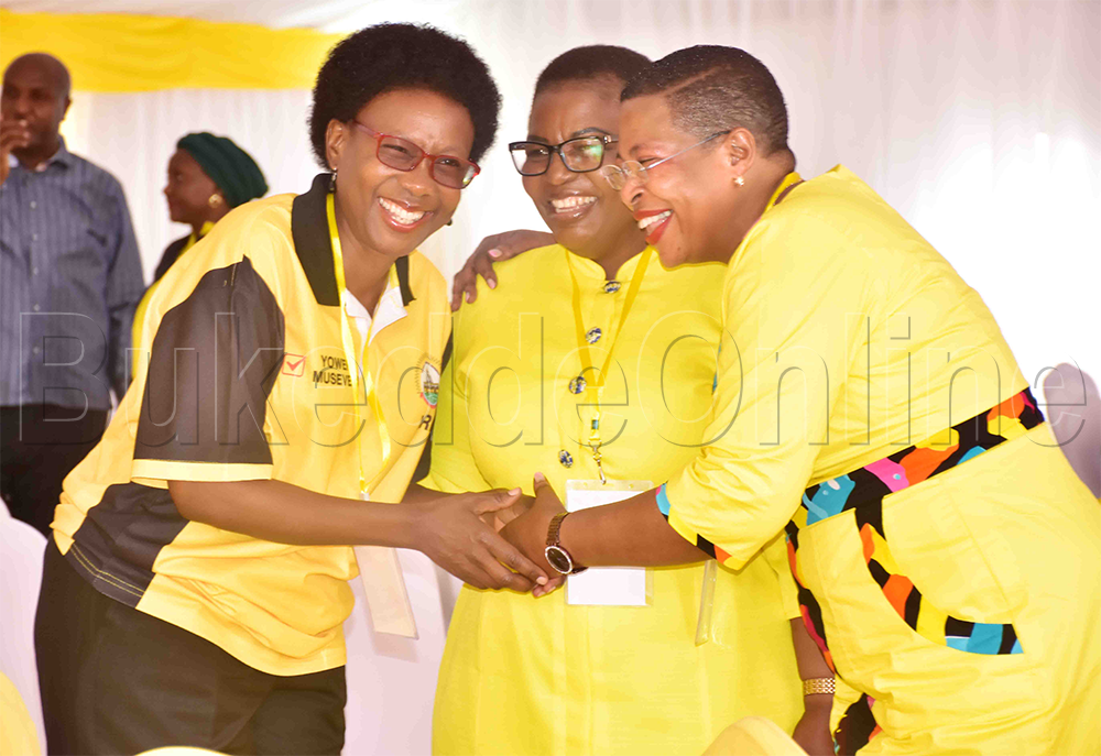 Bannakibiina kya NRM nga bali e Kololo