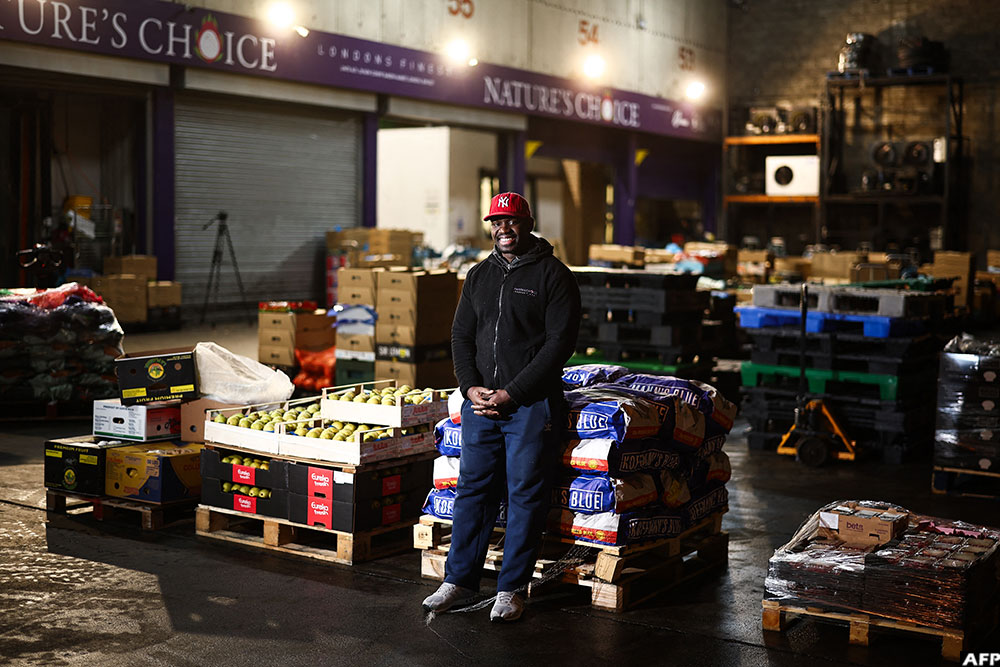 Leandro Cristovao from Angola is warehouse worker.