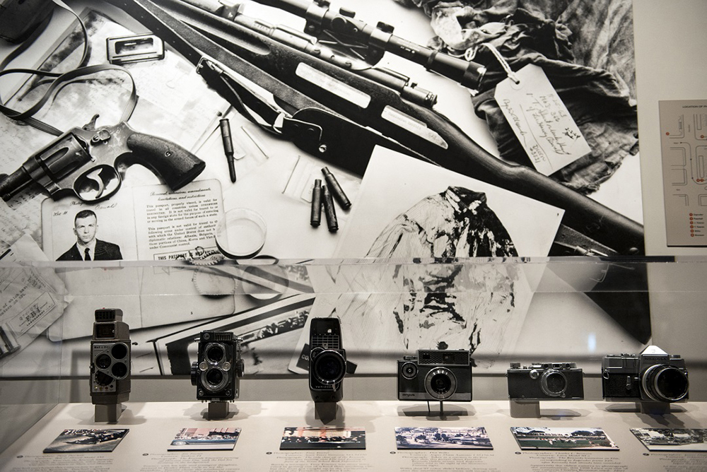 (FILES) Cameras used to record the assassination of John F. Kennedy are seen in the Sixth Floor Museum, formally the site of the Texas School Book Depository on October 8, 2013 in Dallas, Texas. (AFP)