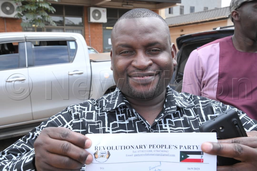 Frank Bulira Kabinga of Revolutionary Peoples Party (RPP) submitted the required signatures of voters across the country.