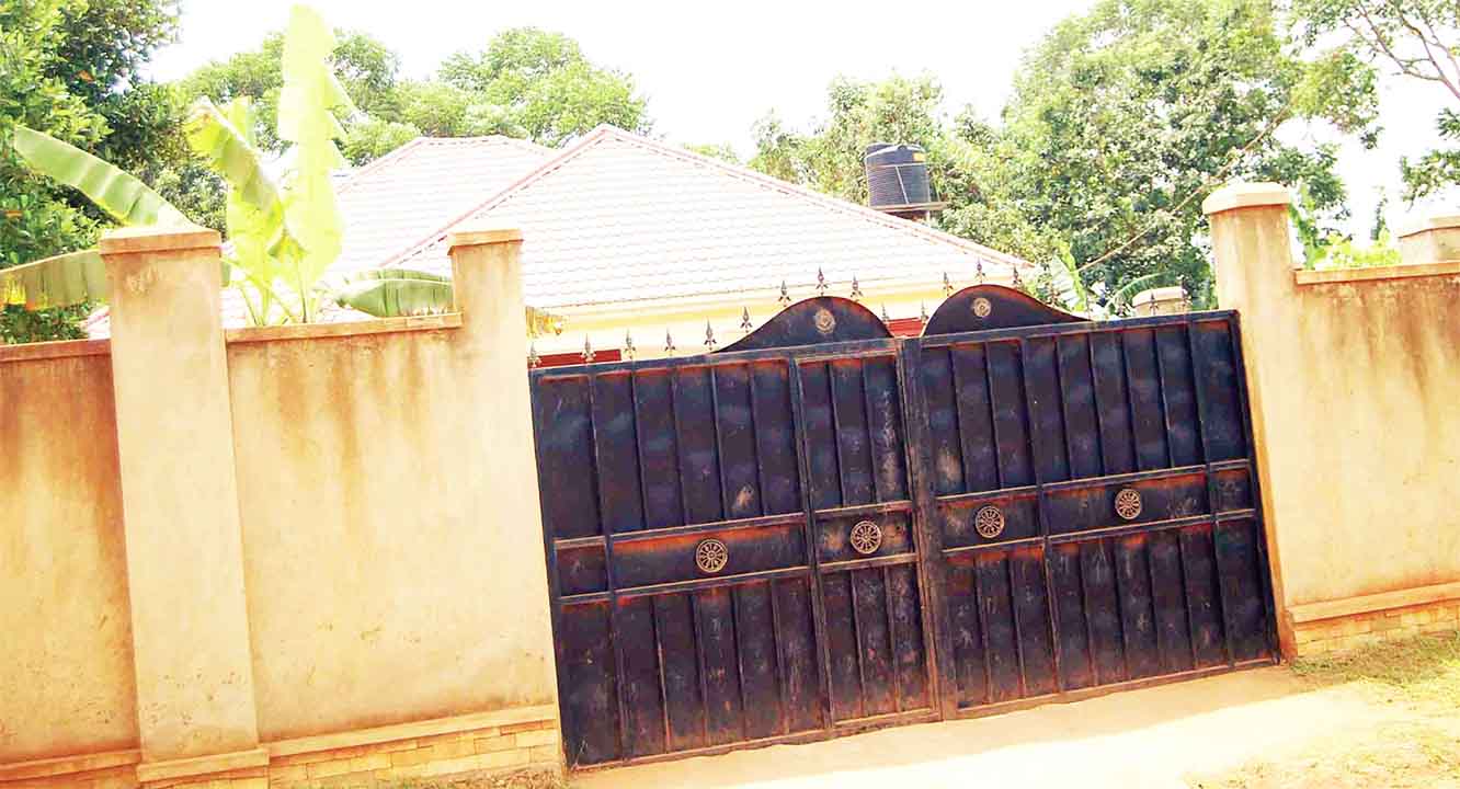 Amaka Ga Naluyima Agasangibwa E Kitukutwe Mu Kira.