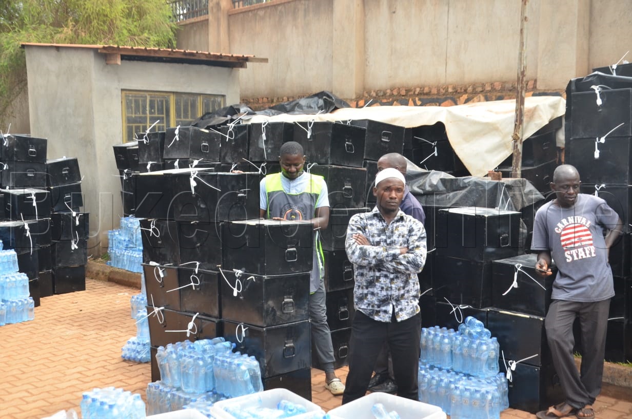 Ebikozesebwa mu kulonda Ewa Wakiso