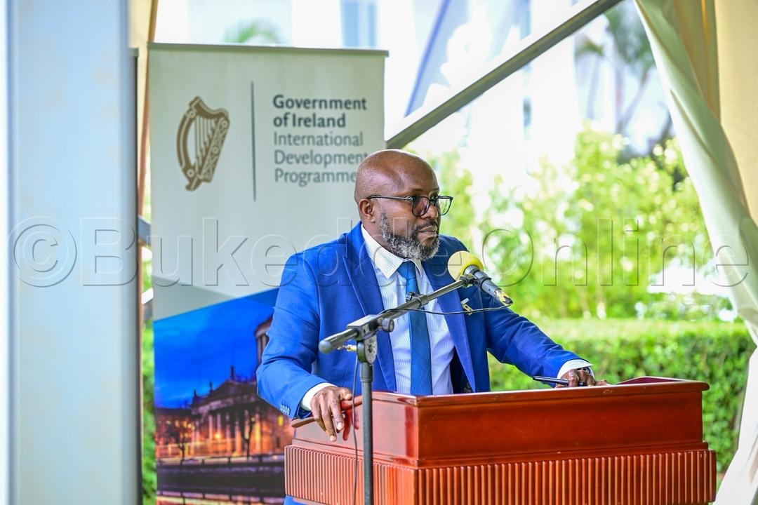 Akulira Vision Group, Don Wannyama ng'ayogera.