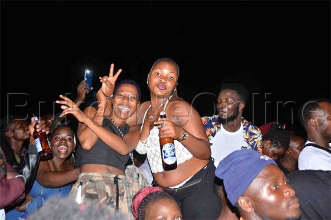 Abadigize nga basala omuziki mu kivvulu kya Kenzo e Mukono ku Colline Hotel