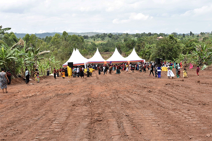 Ekibangirize ky'ettaka Mukyala Museveni lyeyawadde abakyala e Kakiri