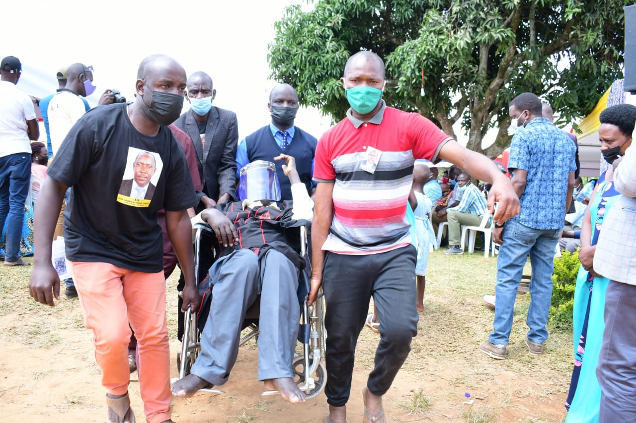 Arinda's father in wheelchair