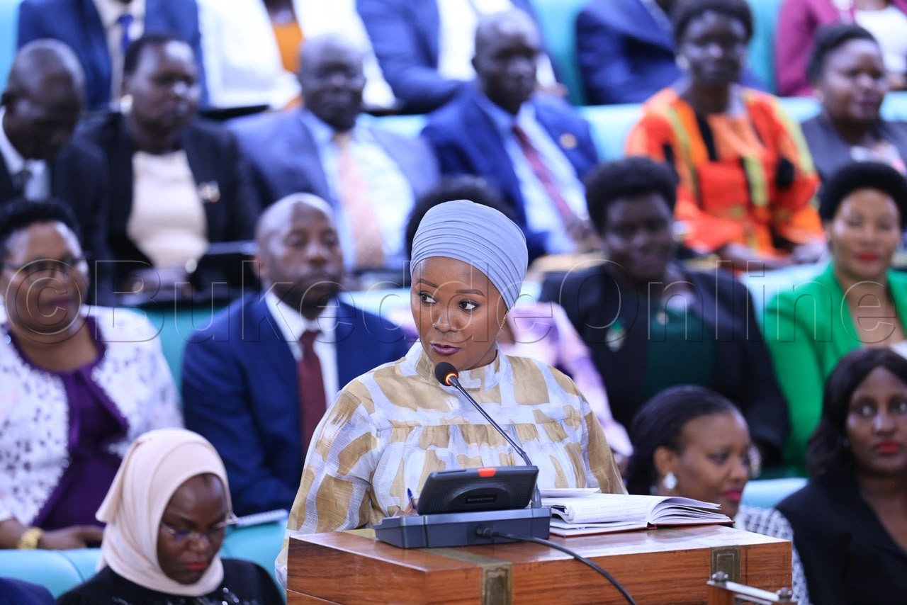 Omubaka Shamim Malende Nga Yeemulugunya Ku Kasasiro.