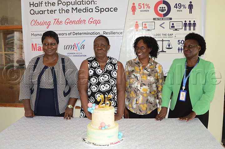 Sylvia Biraahwa(okuva Ku Kono), Magret Ssentamu (ow'okubiri Ku Kono), Anita Mago, Jennipher Kalule (ku Ddyo) Abamu Ku Batandisi B'ekitongole Kya