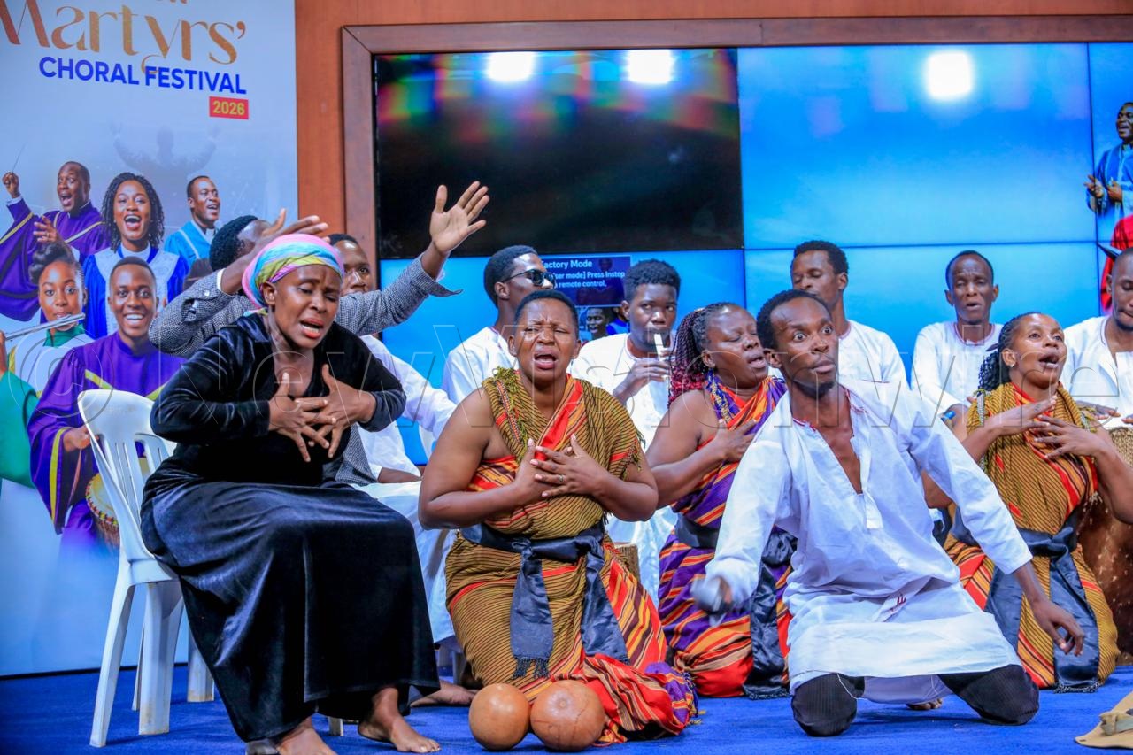 Conversation The New Vision @newvisionwire Judge Batte Joseph praised St. Luke Choir Seeta for their traditional folk song performance, saying they sang very well.