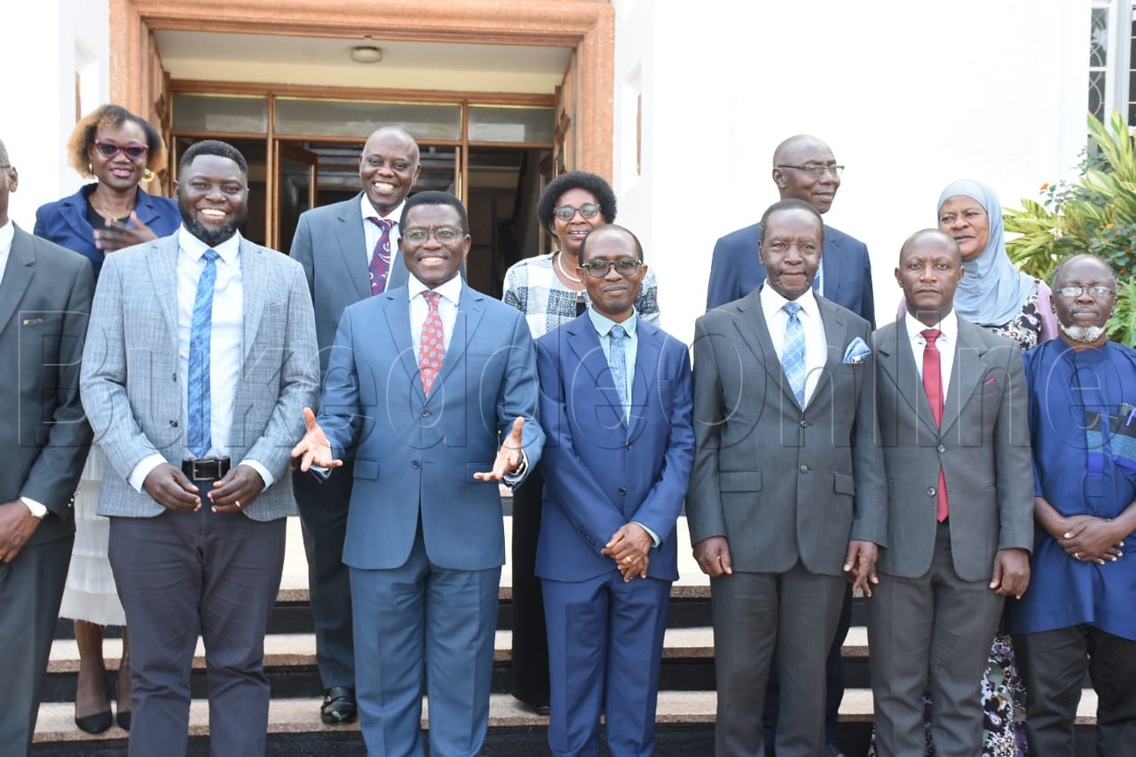 Katikkiro Mayiga ng'aliko byanyumya ne Pr. Julius Rwotlonyo akulira ekanisa za Watoto mu Uganda nga July 16,2026