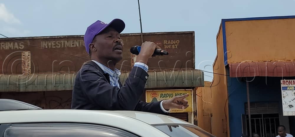 “Mugume is the ANT co-ordinator in Sheema, but he is contesting for the Sheema Municipality seat, and there is another comrade who previously contested for the same seat, Virginia Plan of the PFF,” Muntu assured Kitagata town council residents on Sunday. (All Photos by Stuart Yiga)