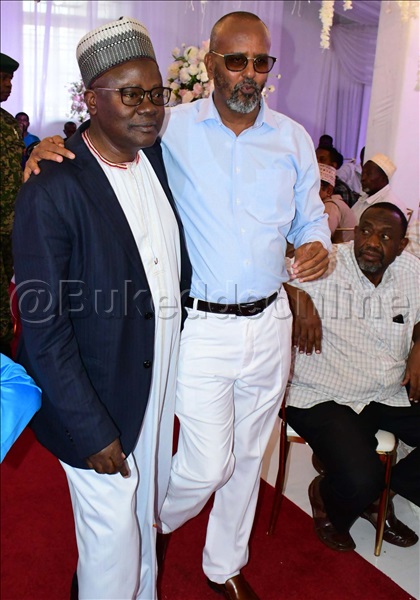 Osman Noor Ahmed (ku Ddyo) Ng'ali Mu Ssanyu Ne Alhaji Habib Kagimu (ku Kkono) Ku Nikka Ya Mutabani We.