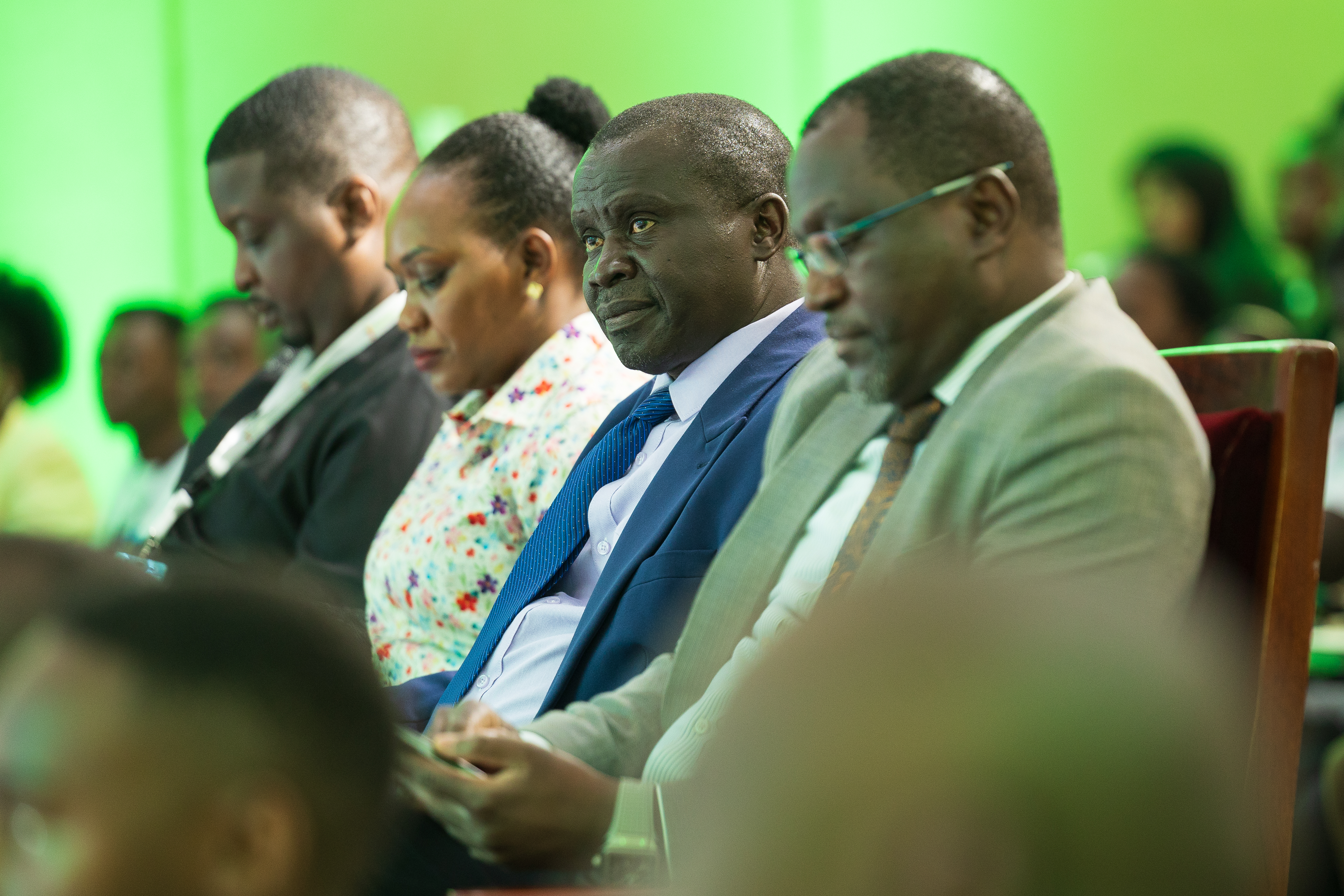 Polof. Paul Waako mu ssuuti ya bbulu, akulira Busitema University
