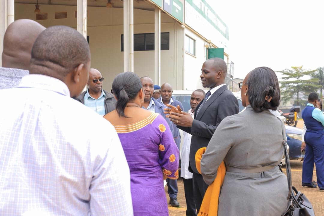 Byabakama speaking to the stakeholders at MVIS. (Courtesy)