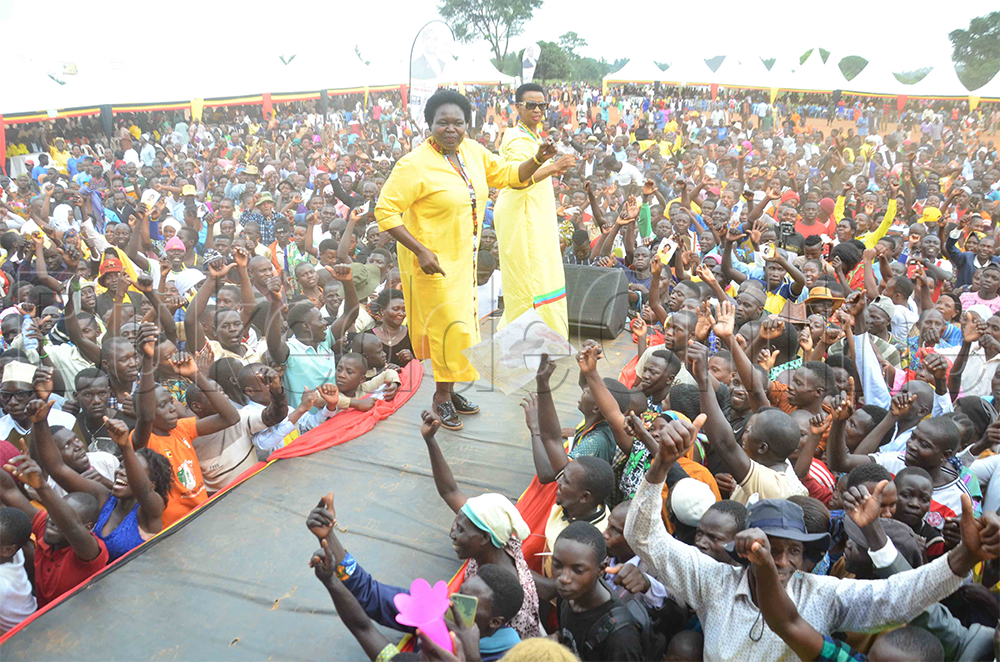Bannakibiina kya NRM nga bayisa ebivvulu
