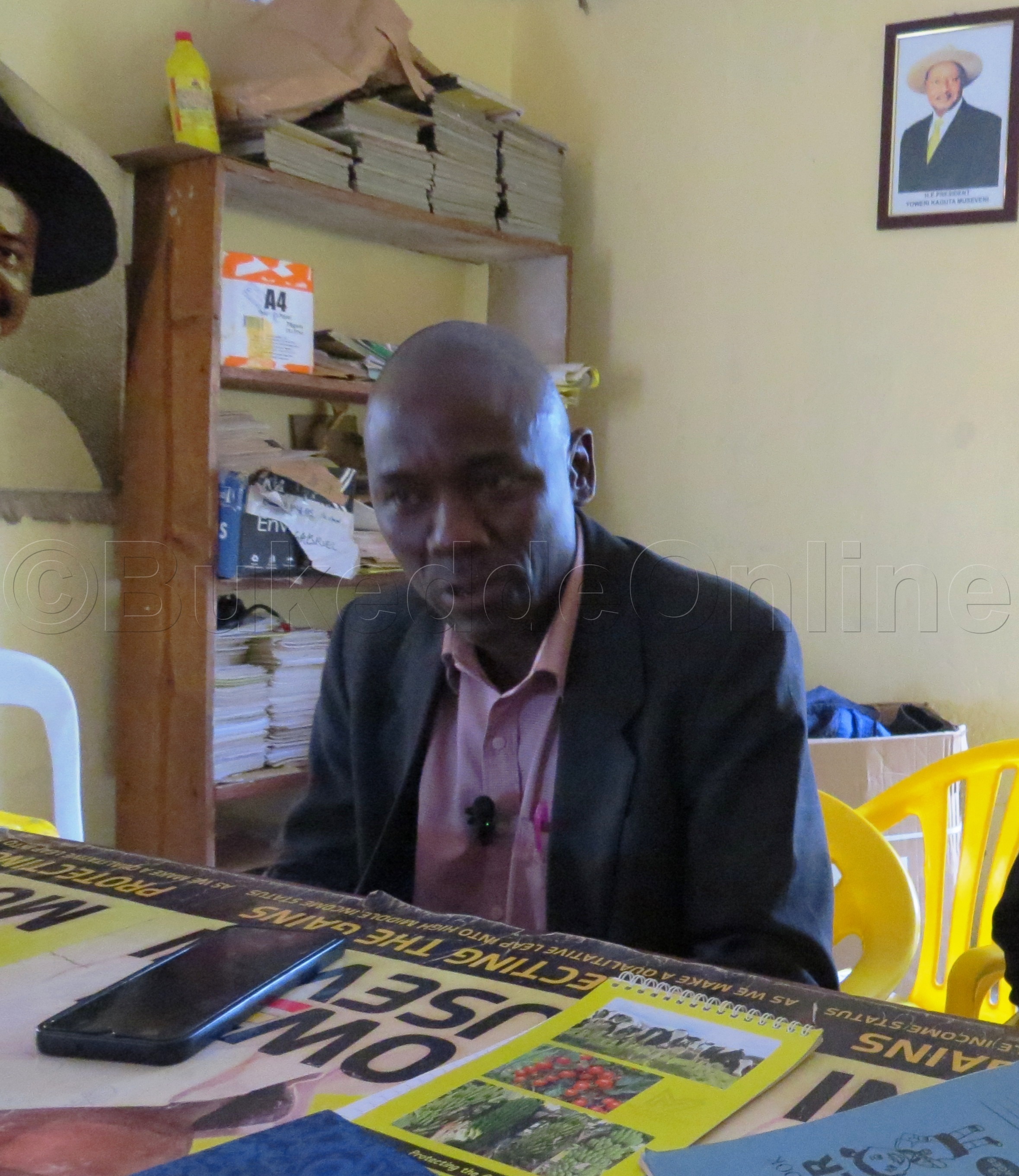 Akola Nga Ssentebe Wa Nrm E Kayunga David Kato.