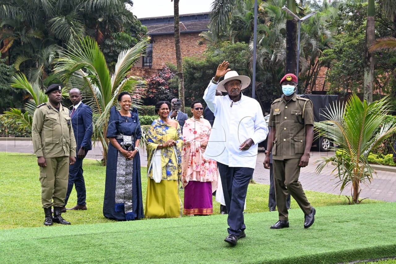 Pulezidenti Museveni ku mukolo gw'ebyobulambuzi e Munyonyo