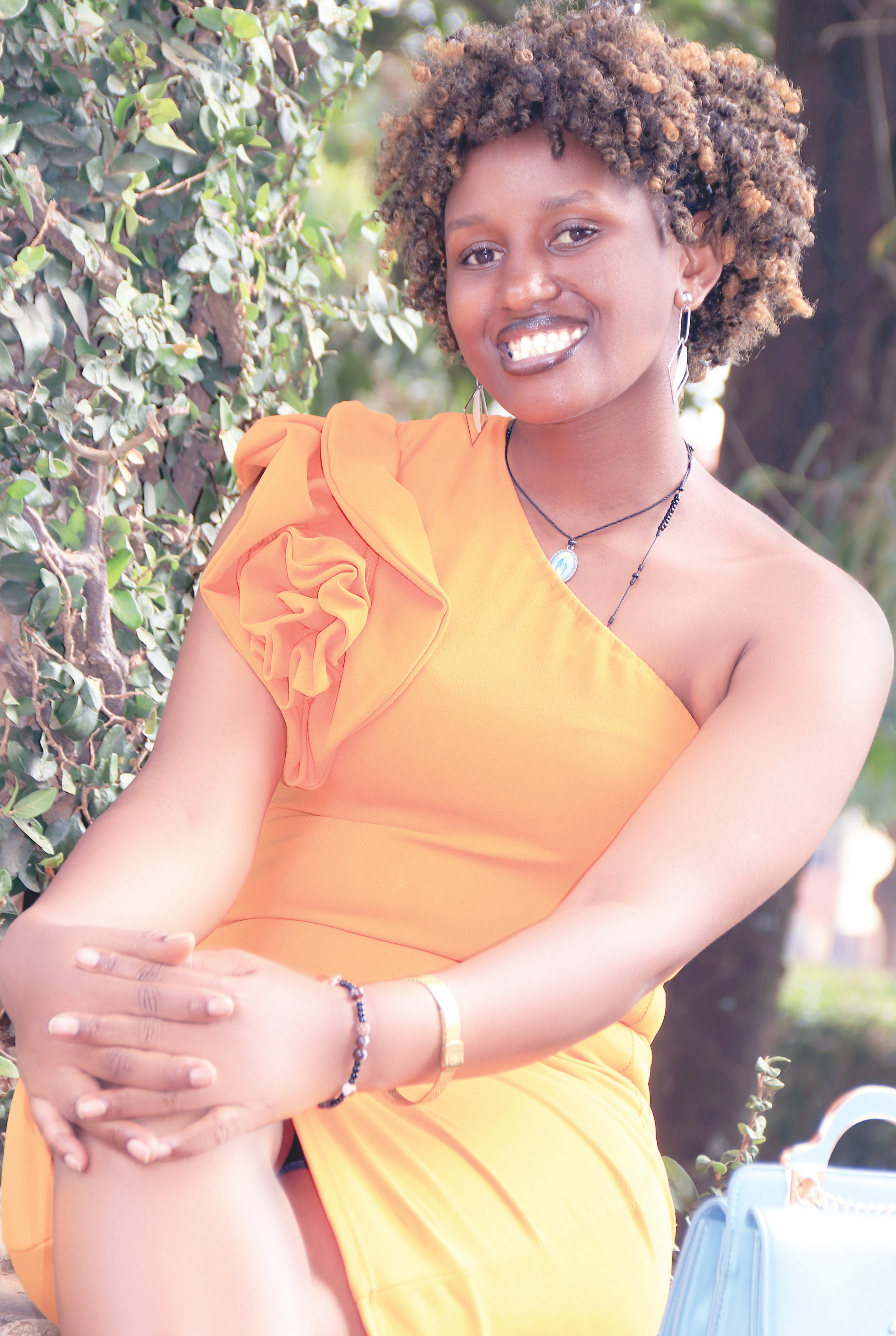 Brenda Mu Kateeteeyi Ng'anyumye.