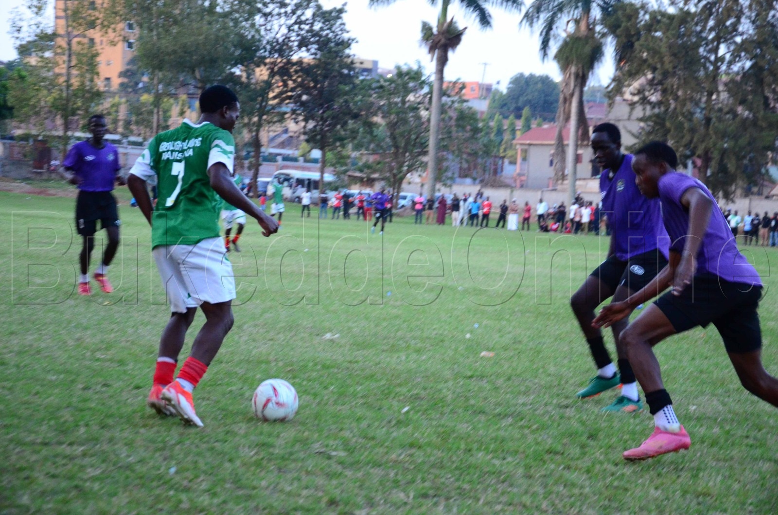Aba Green Light Islamic SS Nansana nga battunka naba Buziga Islamic Theological Institute mu z'akamalirizo