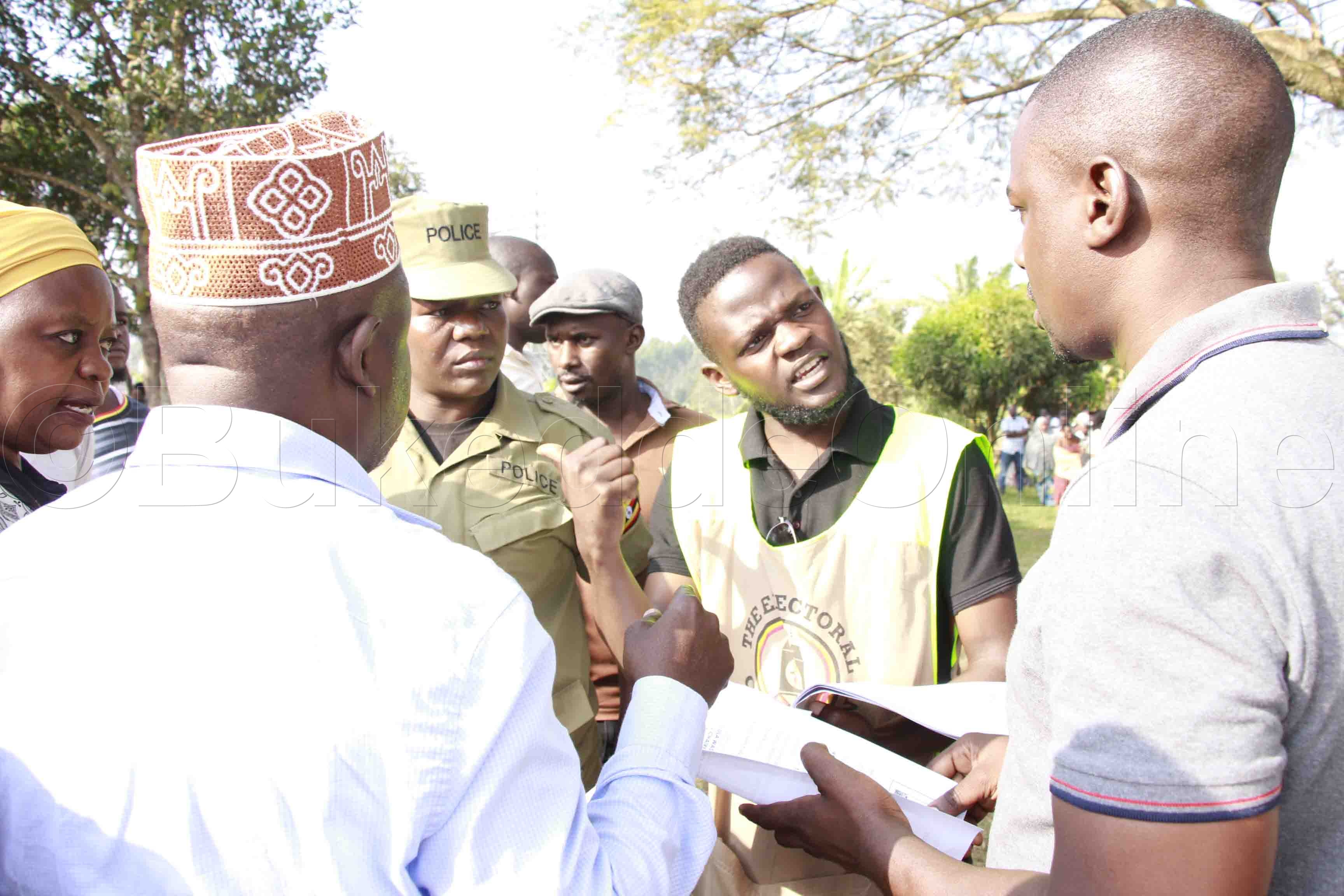 Ow'ebyokulonda ng'aliko gw'annyonnyola e Kawanda awanyoose amasasi.
