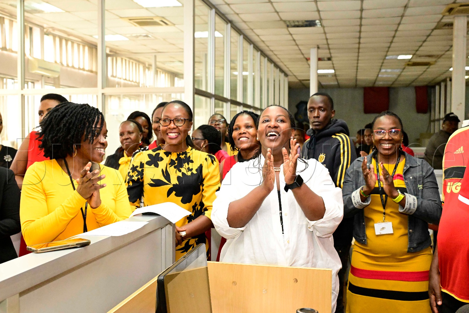 Okujaguza emyaka 40 egya NV