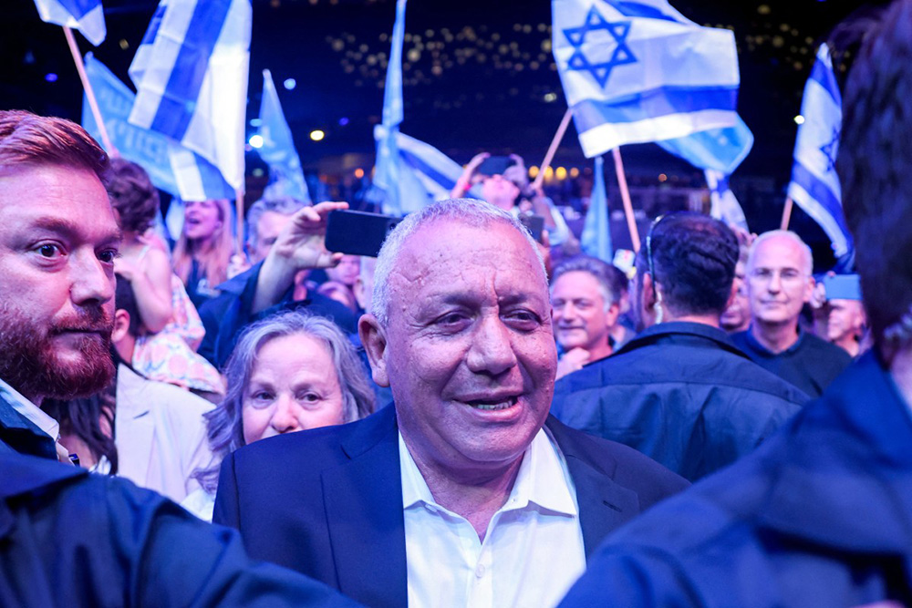 Gadi Eisenkot, Israel's former military chief of staff and leader of the Yashar party, arrives for the party's final campaign rally before the legislative election, in Tel Aviv on October 25, 2026. (Photo by Jack GUEZ / AFP)