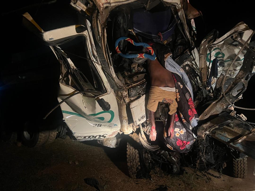 Ddereeva wa Fuso yamunyize mu maaso n'emumalawo!