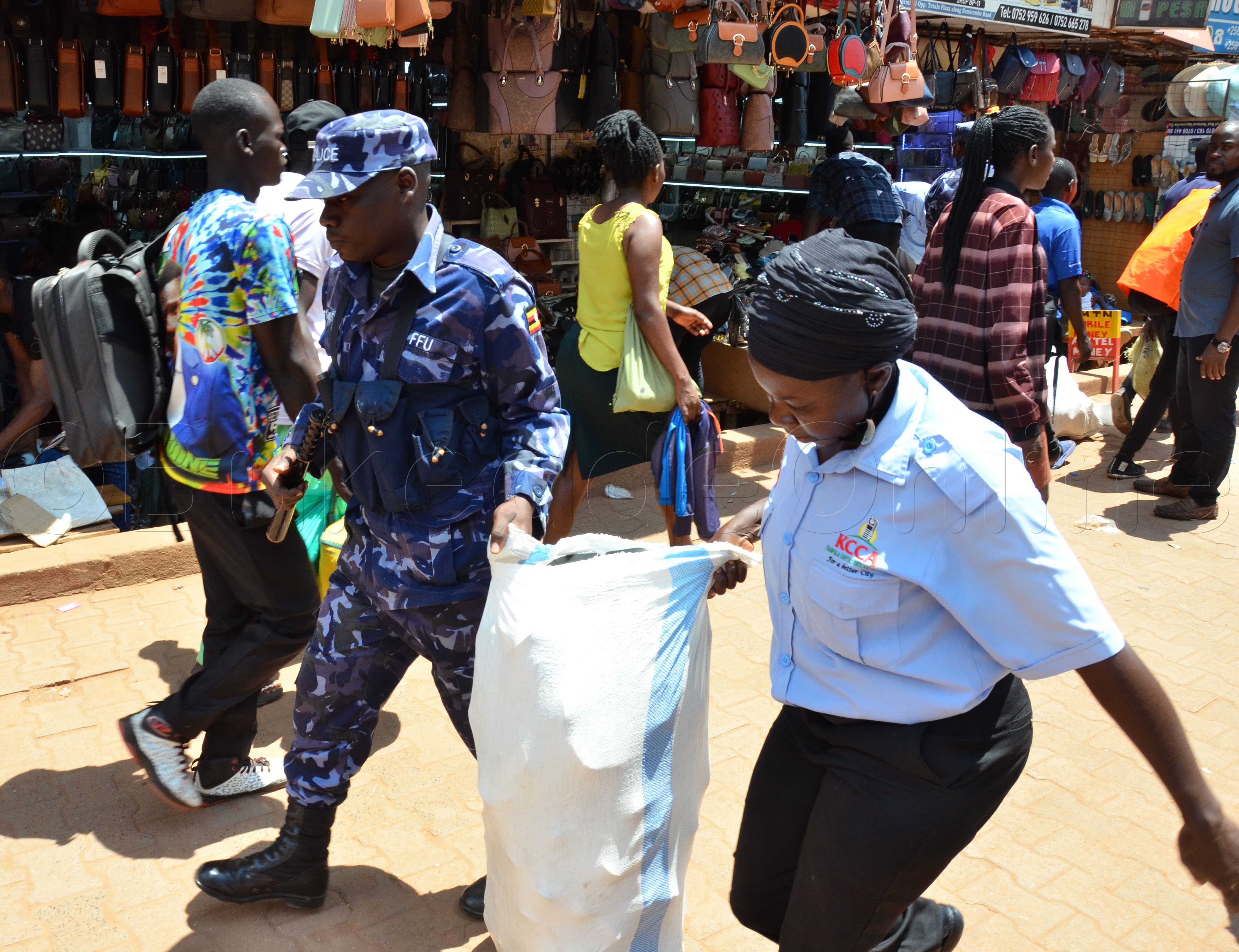 Owa KCCA n'omuserikale nga basitula emmaali gye baaboye.
