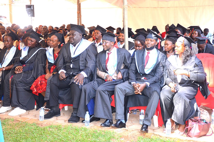 Graduates of the IOC's sports administration courses. Photo: Silvano Kibuuka