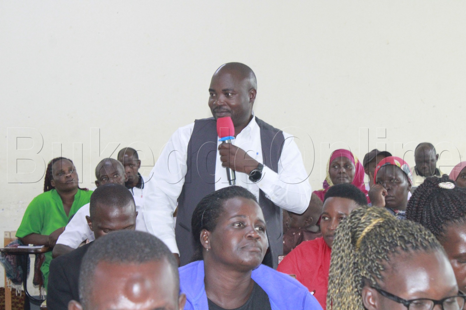 Abamu ku basuubuzi ababaddeyo