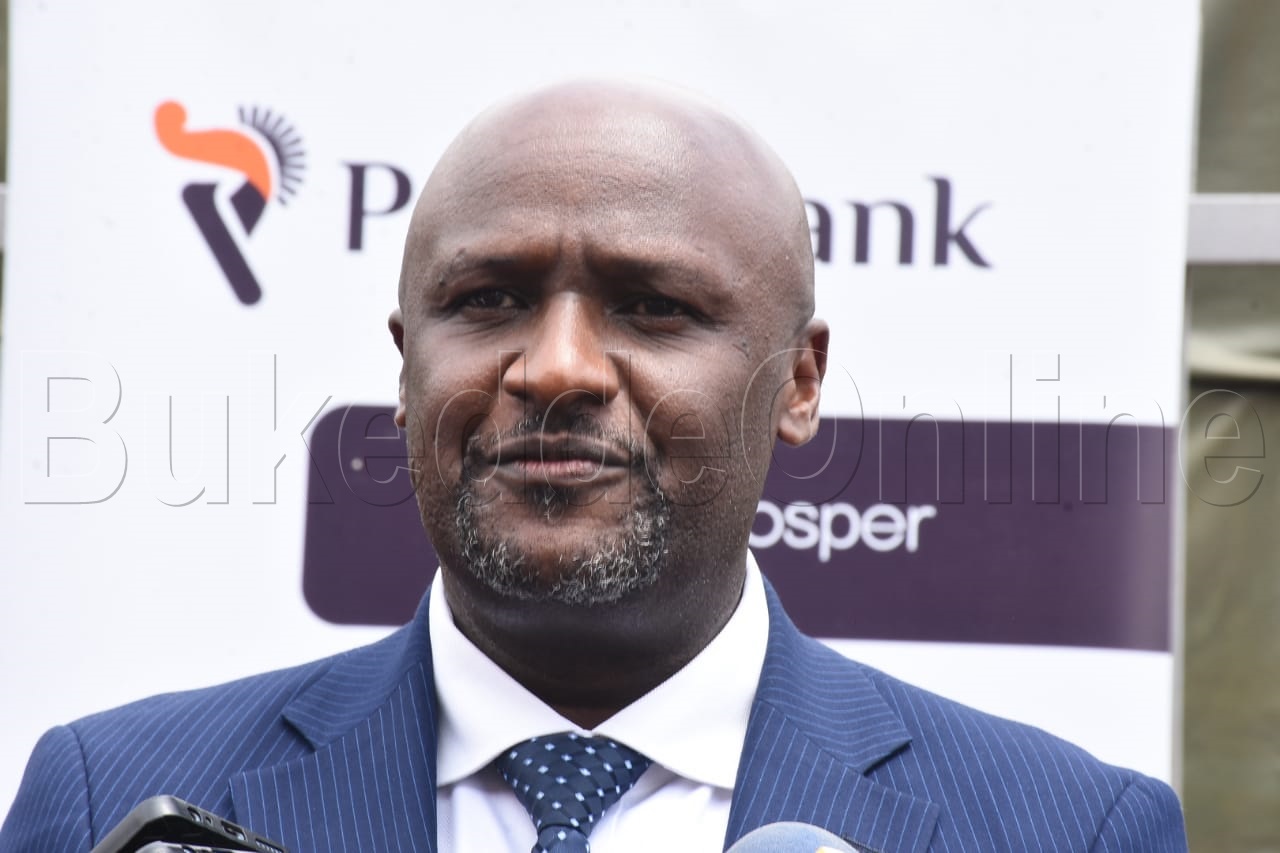 Martin Mugisha Akulira Pearl Bank ng'ayogera