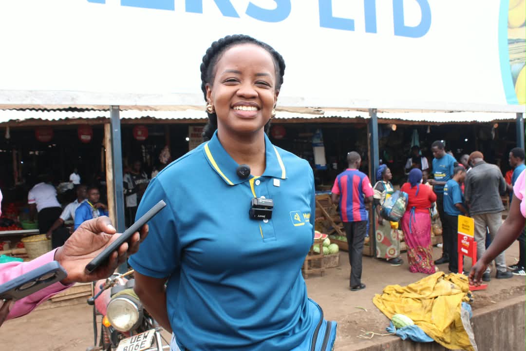 Omukungu wa MTN MoMo, Jemima Kariuki bwe yabadde ayogerako eri bannamawulire ku katale k'oku Kalerwe