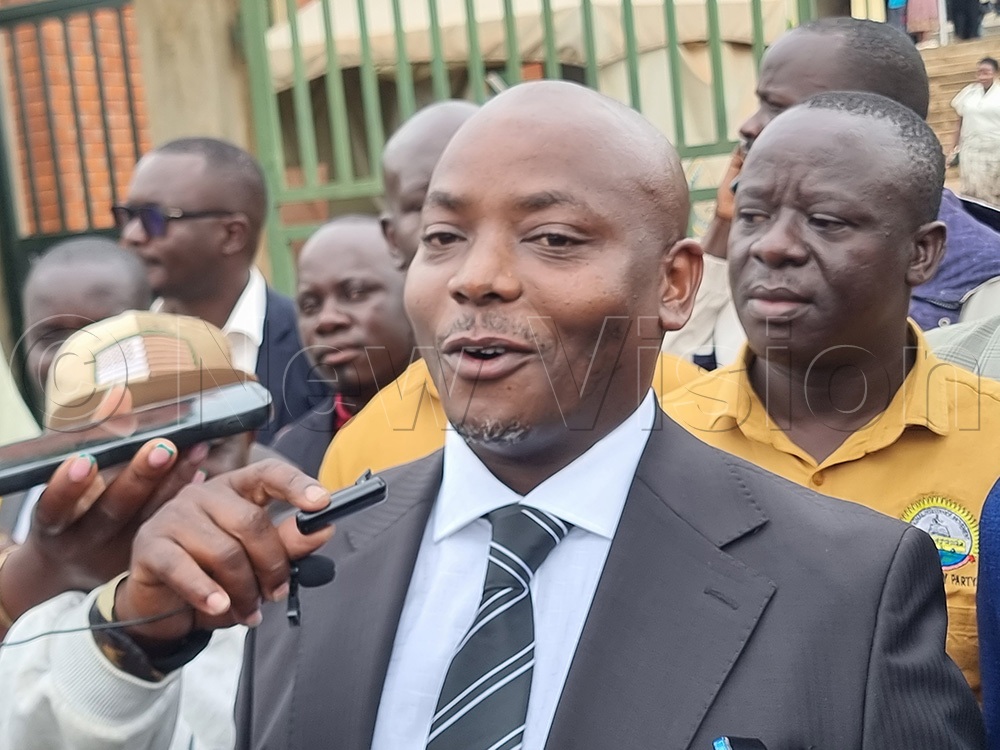 Kibuule&rsquo;s lawyers asked Justice Himbaza to direct Kiwanuka and some of his assistants to vacate seats designated for advocates. (Credit: Eric Yiga)