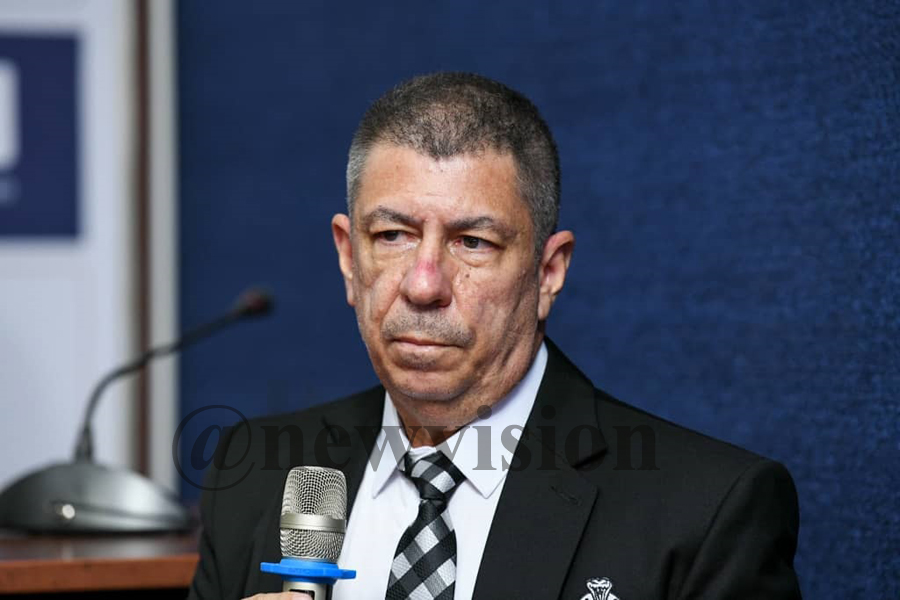 Vipers Unveil Brazilian Roberto Oliveira As New Coach New Vision Official