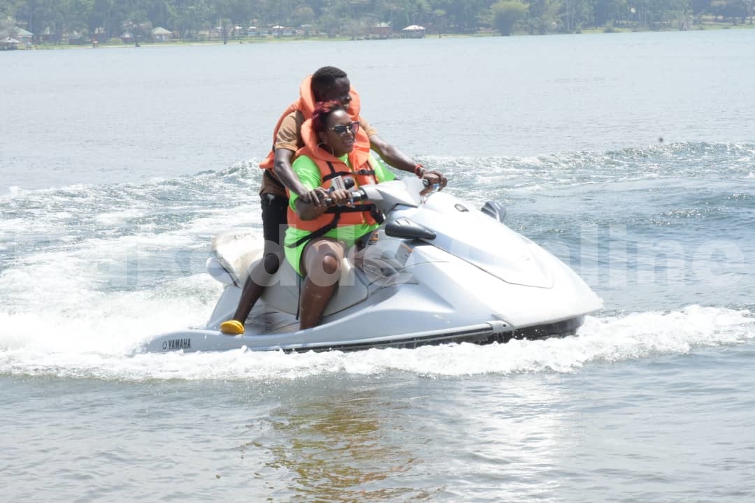 Abaagalana bino bye bagenda okunyumira