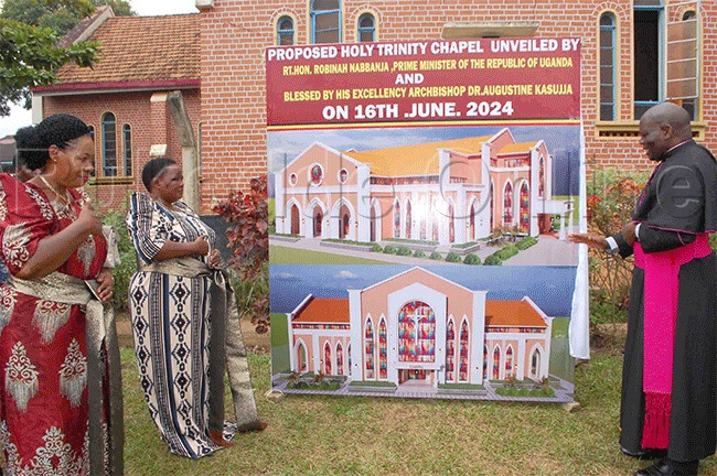 Katikkiro Nabbanja nga bamulaga ekizimbe ekigenda okuzimbibwa