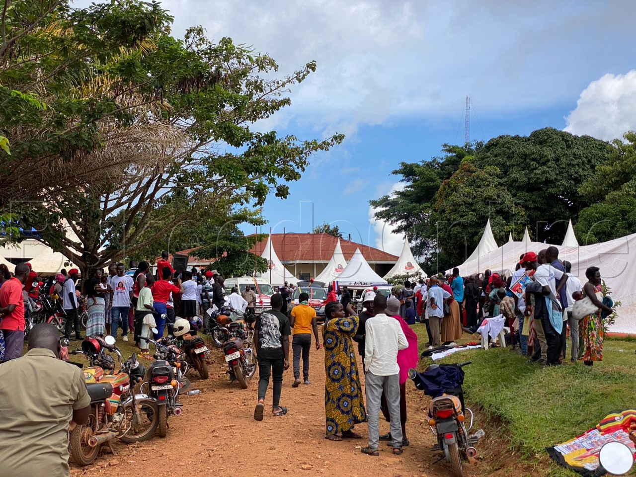 Abantu be Kalangala nga bakungubagira Helen Nakimuli