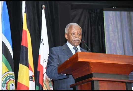 Former Prime Minister Patrick Amama Mbabazi delivers his remarks during the function at Makerere University. (Courtesy)