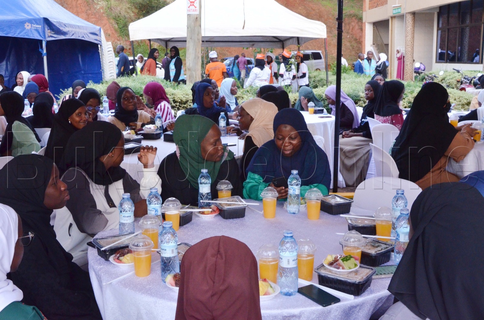 Abamu ku bayizi Abasiraamu nga basiibulukuka e Kibuli