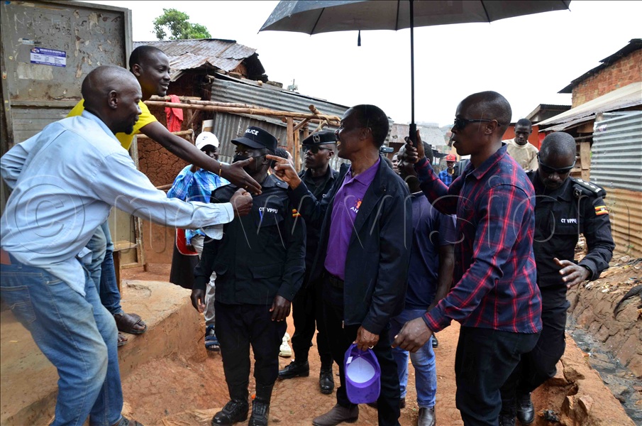 ANT presidential candidate Rtd. Gen. Mugisha Muntu in Kisenyi slums interacting with his supporters on Tuesday September 30, 2025.