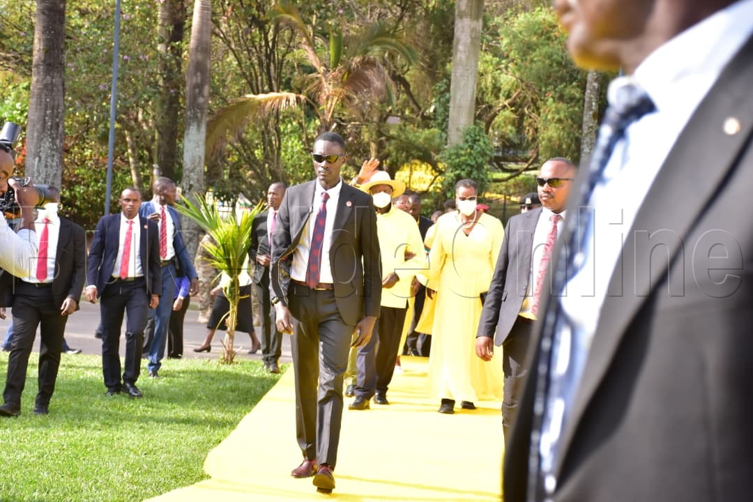Pulezidenti Museveni ng'atuuka 