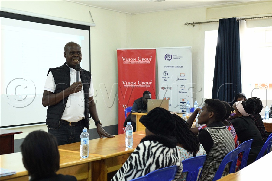Jonah Waiswa from Bank of Uganda speaks to Bugema university students about the ultimate university quiz challenge. (Credit: Maria Wamala)